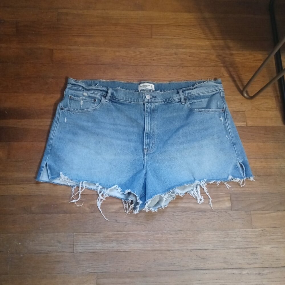 NWT ABERCROMBIE & FITCH the mom shorts high rise (20/35)
